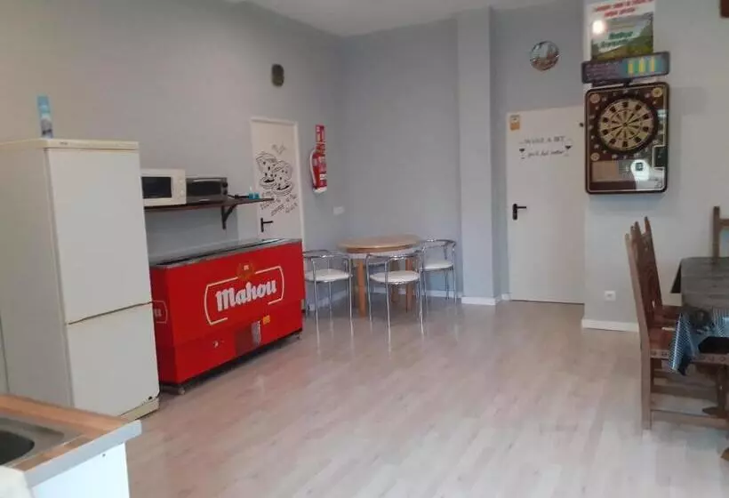 هاستل Estudios El Puntual De Romillo