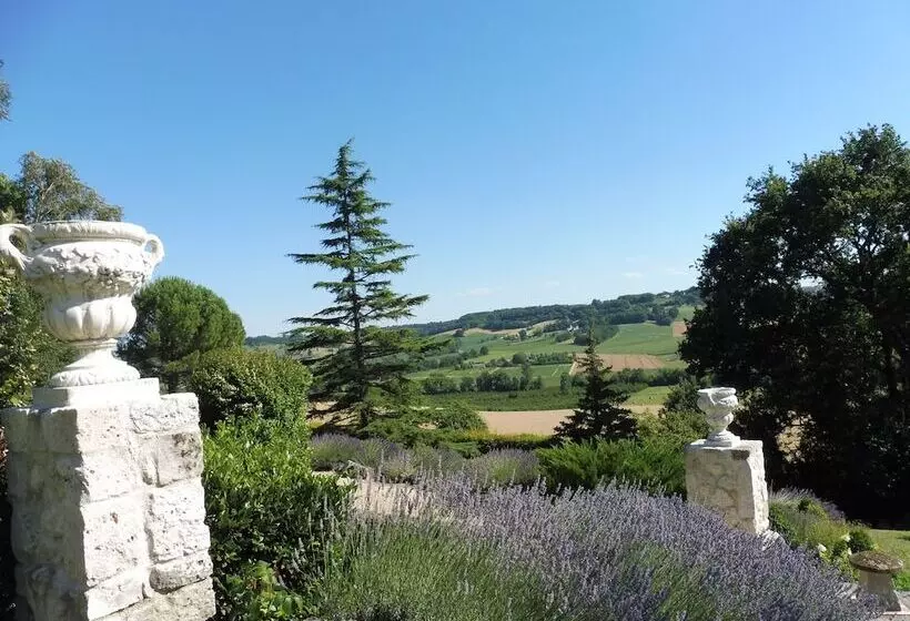 ペンション La Maison De Maitre