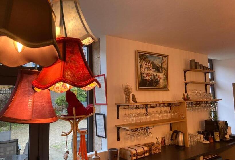 مبيت وإفطار Clos De Belle Roche