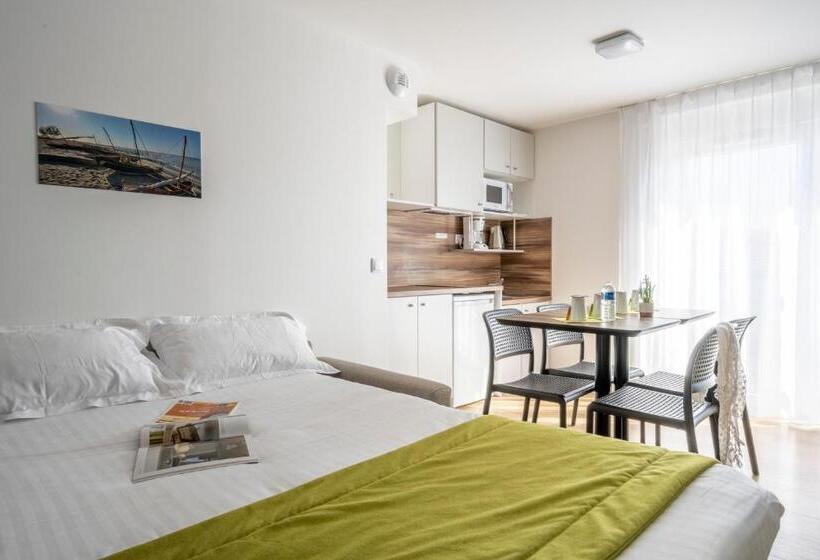 Athome Residence Et Spa