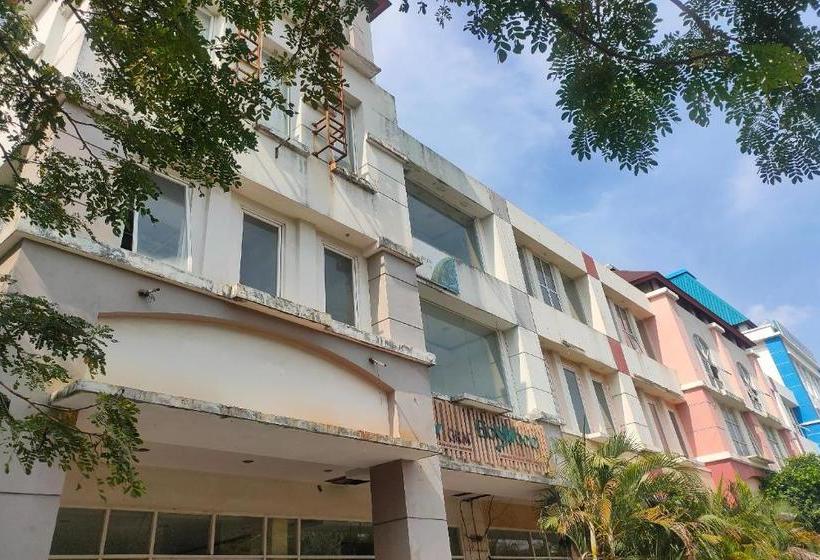 酒店 Oyo 3364 Batam One Guesthouse