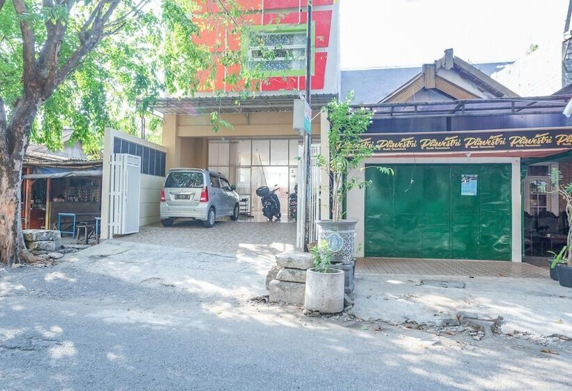 호텔 Oyo 3434 Penginapan Keluarga Syariah