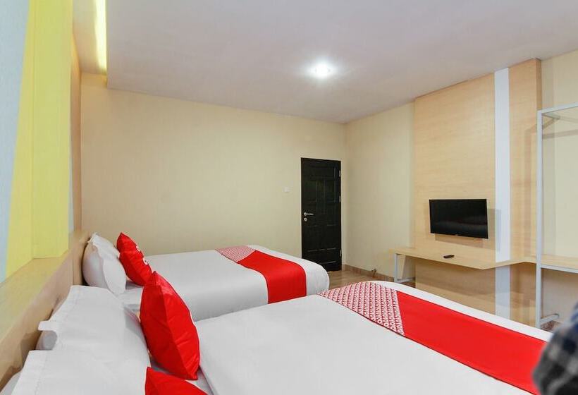 Hotel Capital O 3476 Millenium Inn