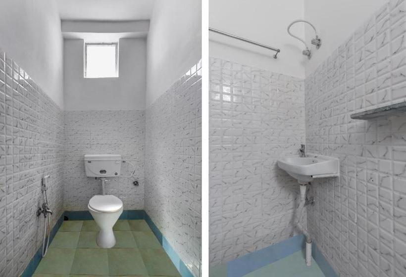 호텔 Vaccinated Staff Spot On 72005 Shri Anand