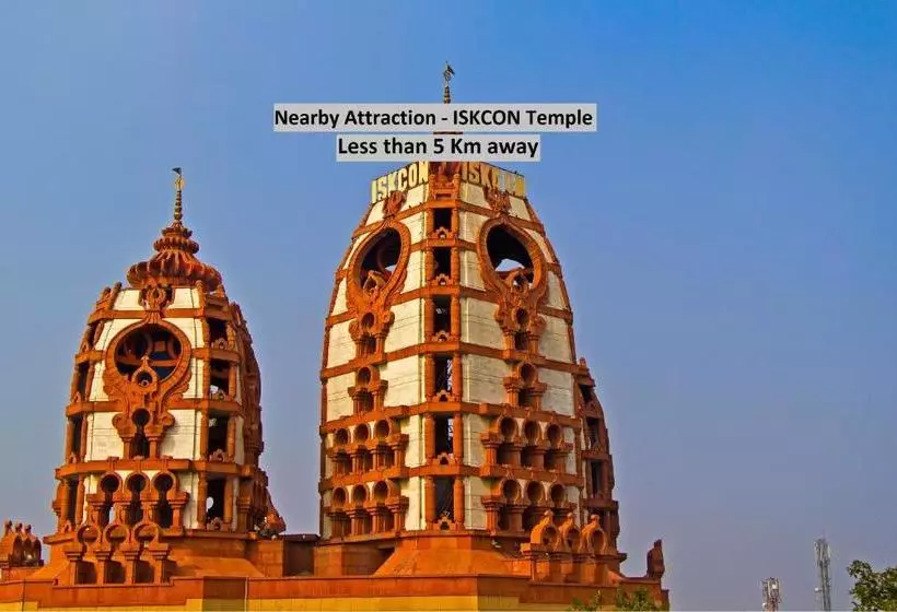 ホテル Vaccinated Staff Spot On 72005  Shri Anand