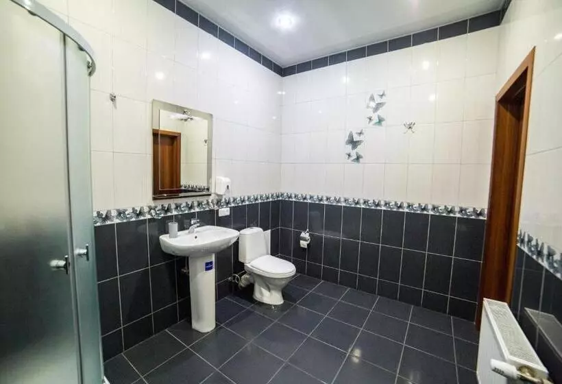 Retkeilymaja Hollywood