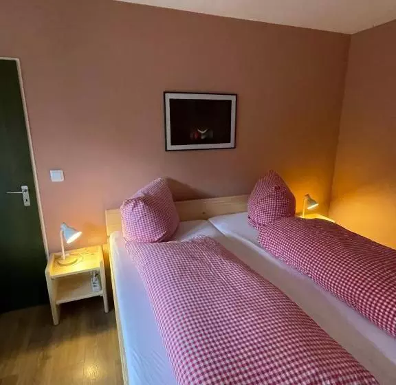 Retkeilymaja Talstation Heumöderntal