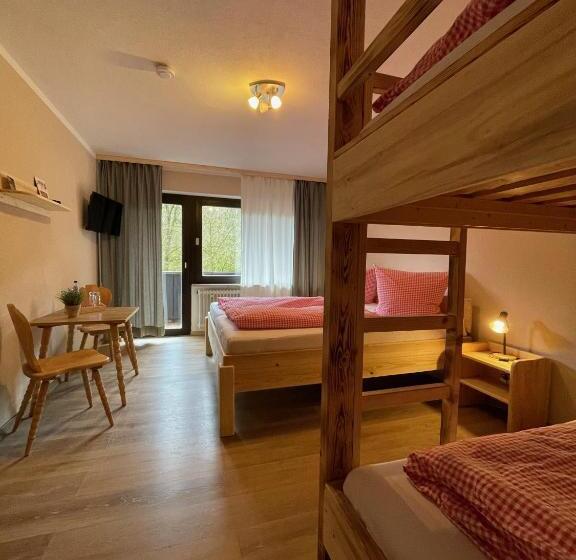 호스텔 Talstation Heumöderntal