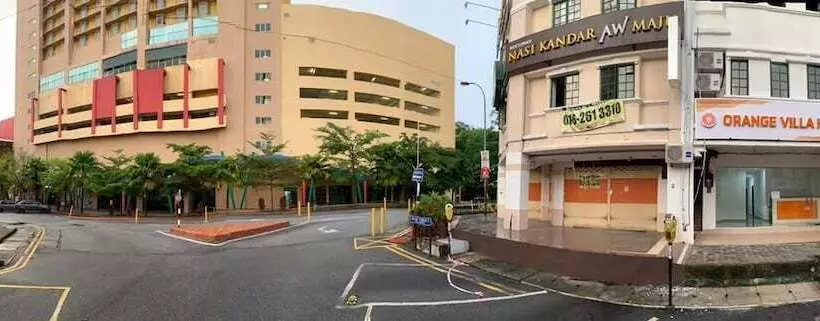 هتل Orange Villa
