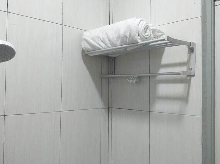 Отель Orange Villa