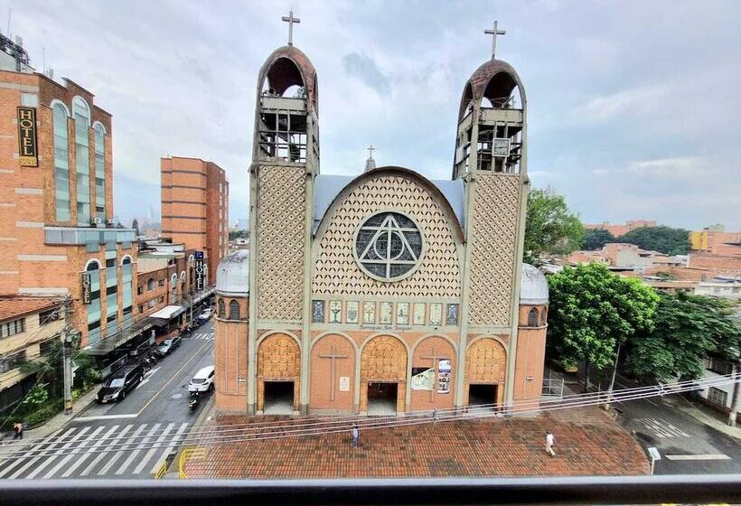 Szálloda Origen Local Suites