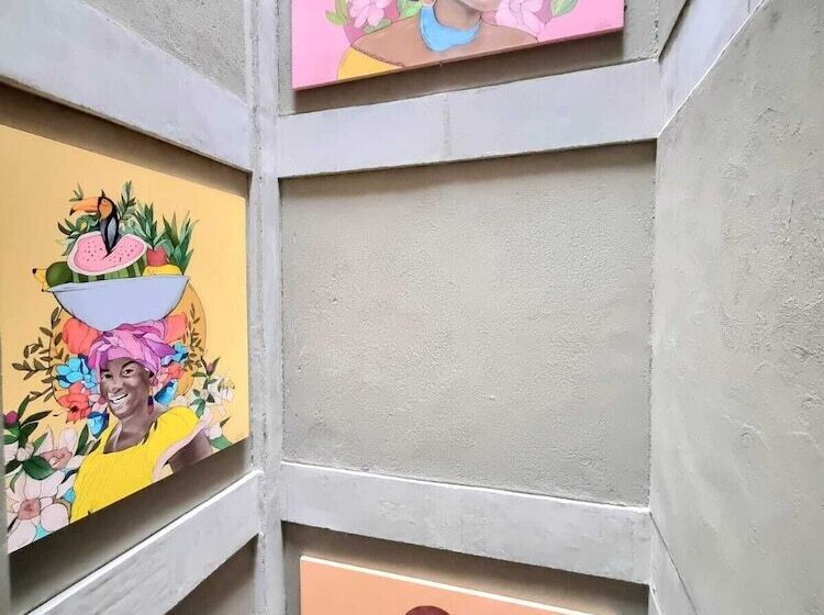 Szálloda Origen Local Suites