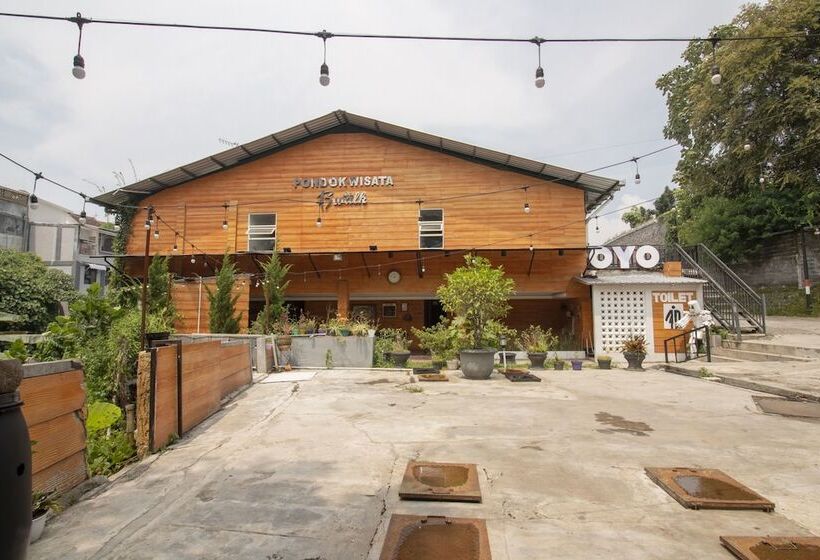 Hotell Oyo 3283 Bwalk