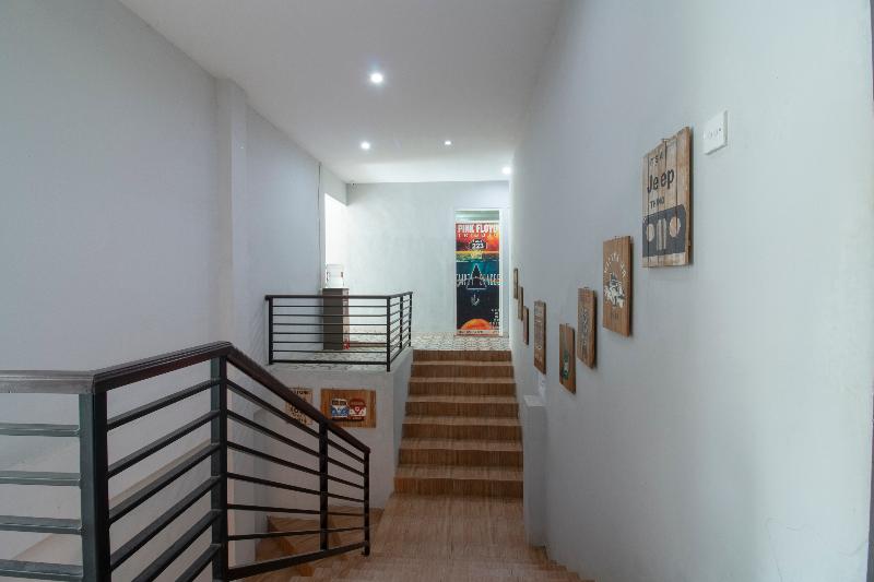 Hotell Oyo 3283 Bwalk