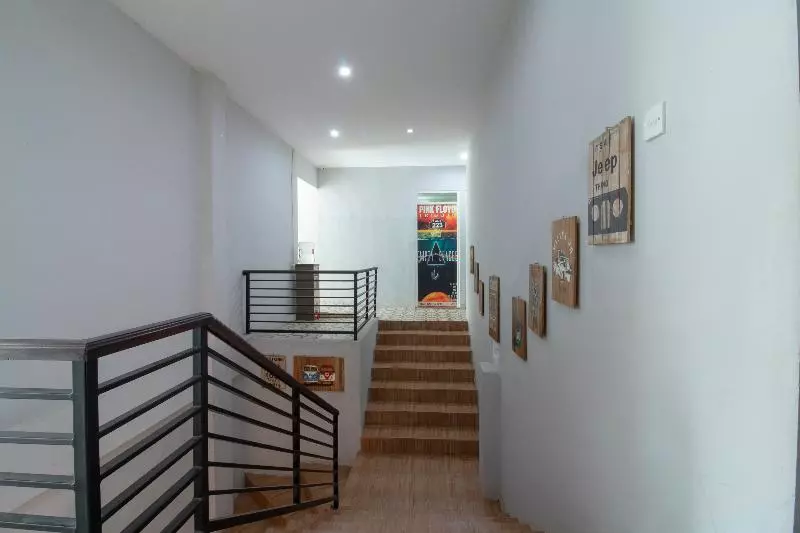 Hotel Oyo 3283 Bwalk