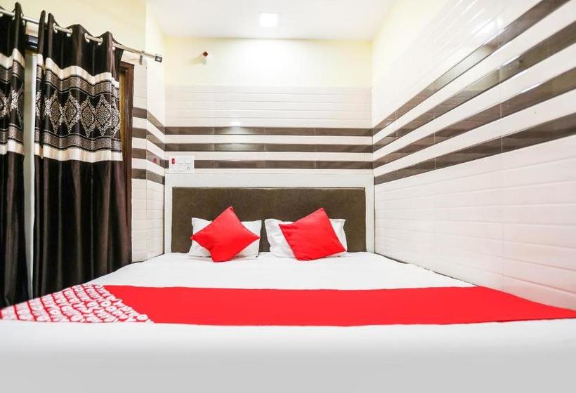 호텔 Oyo 71693 Starlight