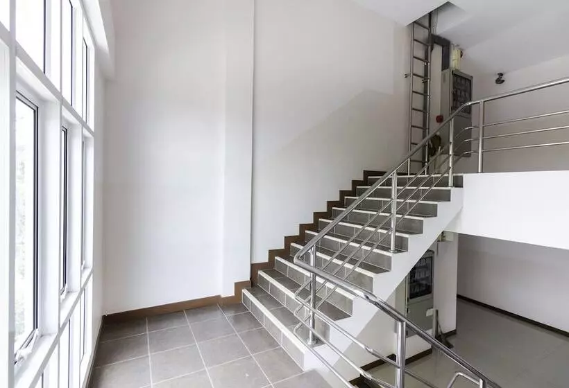 Hotelli Oyo 904 Mai Thai Place