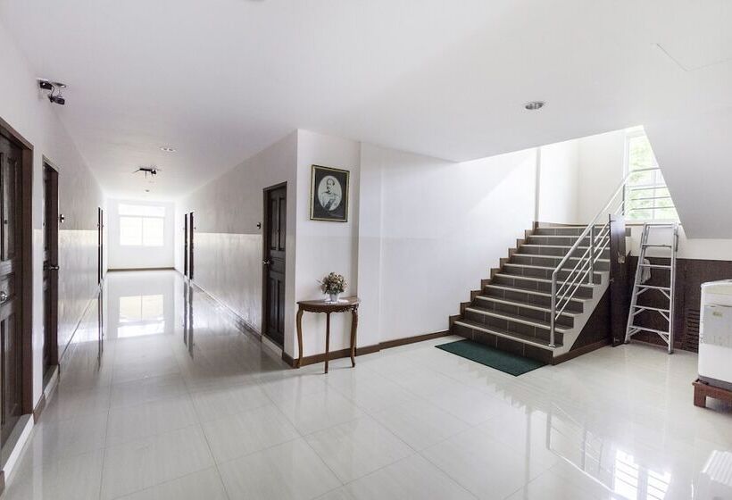 Hotel Oyo 904 Mai Thai Place