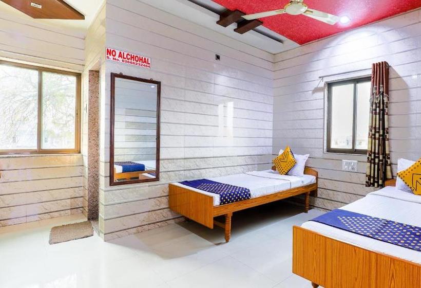 Отель Spot On 69395  Motimahal