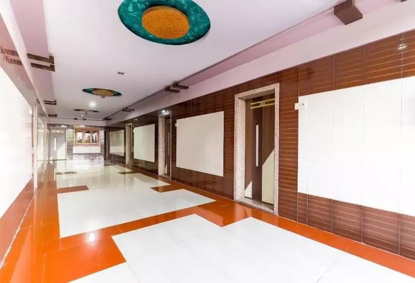 ホテル Spot On 69395  Motimahal