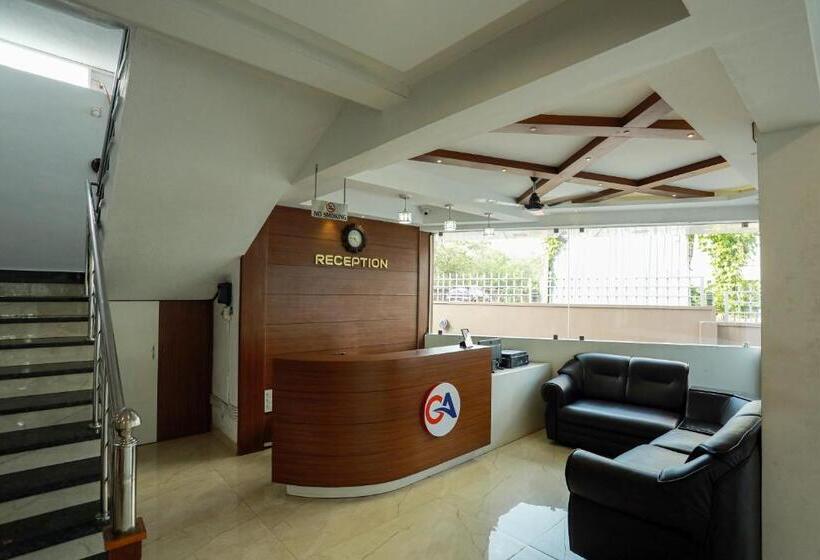 Hotel Gateway Airport