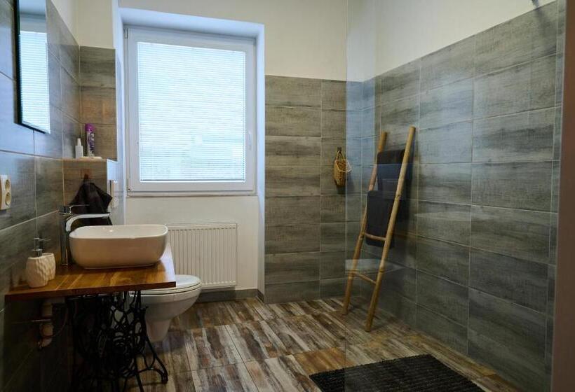 Pensjonat Dům U Lázní