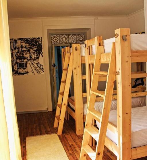 هاستل Very Typical Alojamento Local