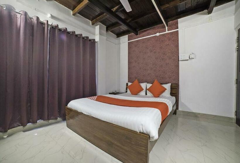 בית מלון כפרי Oyo 63144 Highland Manor