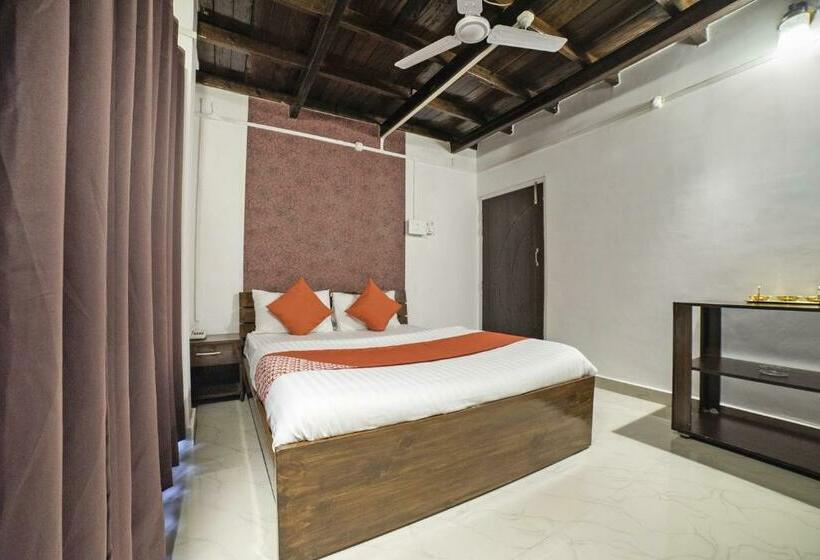 בית מלון כפרי Oyo 63144 Highland Manor