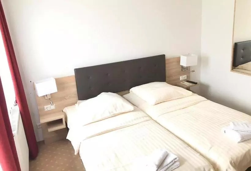 Hotel & Restaurant Miranda