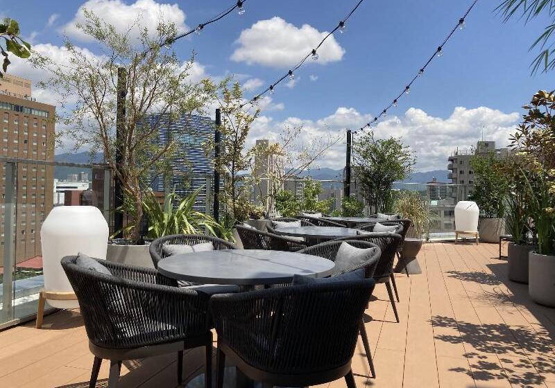 בית מלון כפרי The Knot Hiroshima