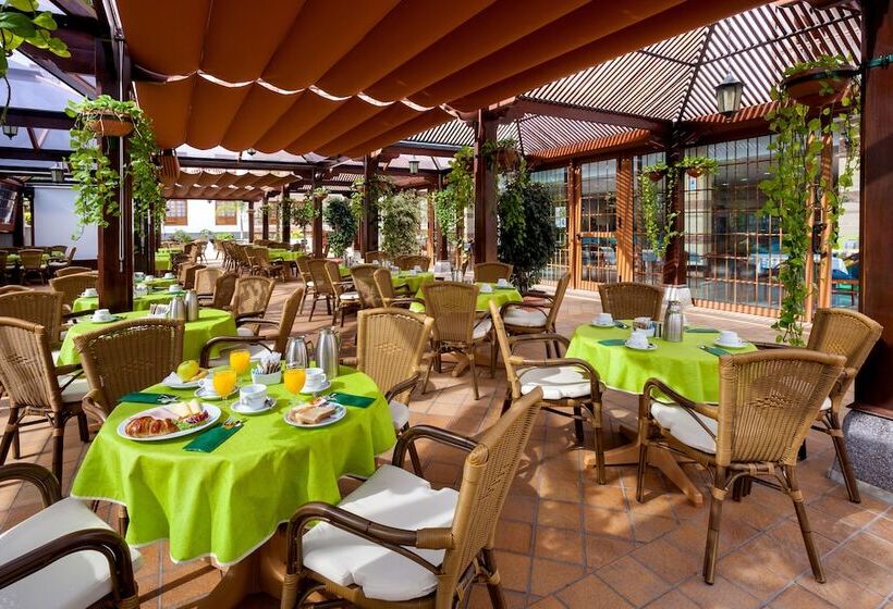 Apartamentos Casablanca