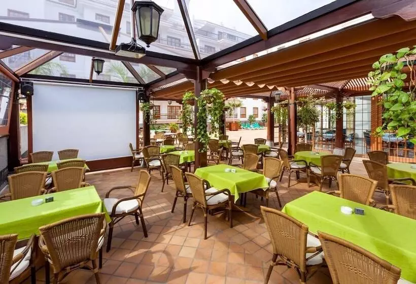 Apartamentos Casablanca