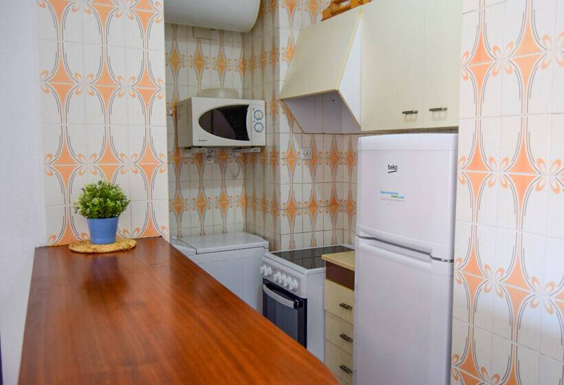 Apartamentos Voramar 3000