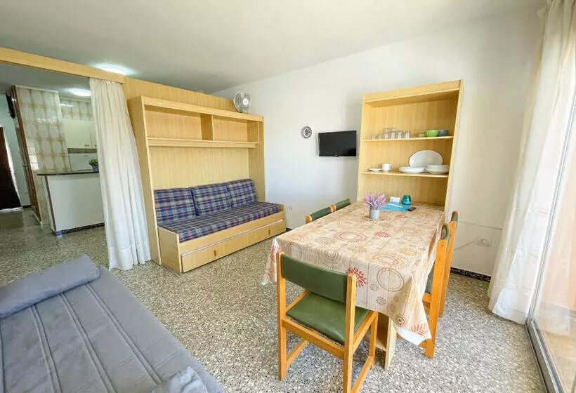 Apartamentos Voramar 3000