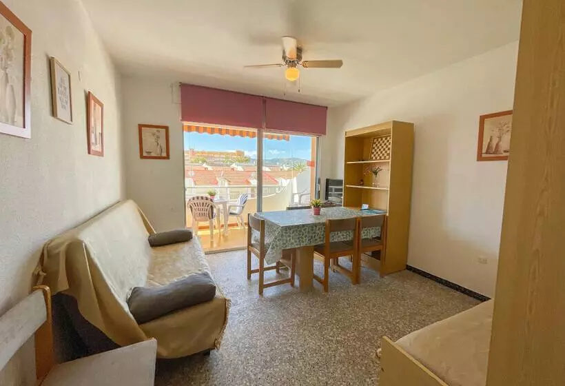 Apartamentos Voramar 3000