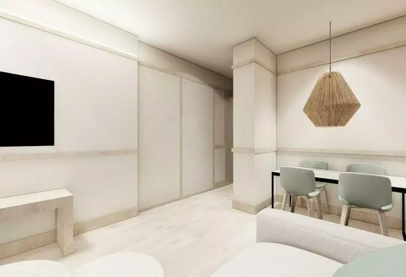 Dynastic Rooms Apartments