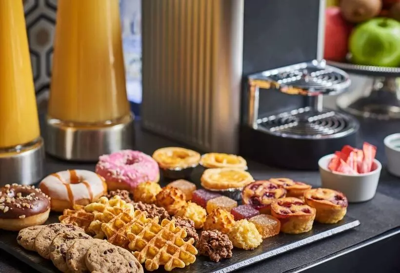 هتل Campanile Paris Bercy Village