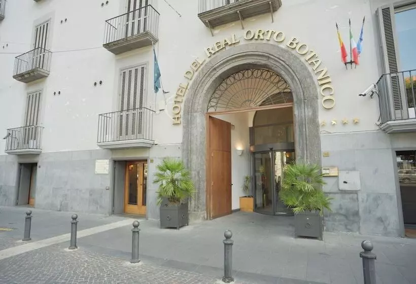 Отель Del Real Orto Botanico