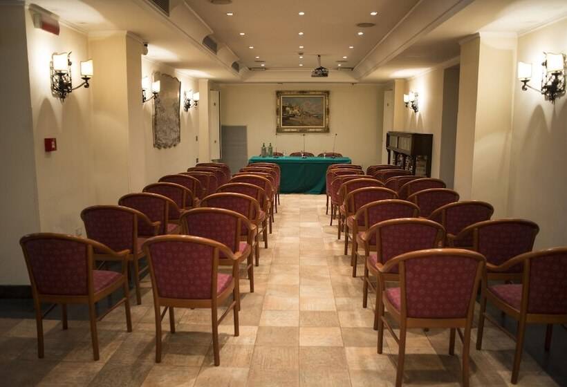 هتل Del Real Orto Botanico