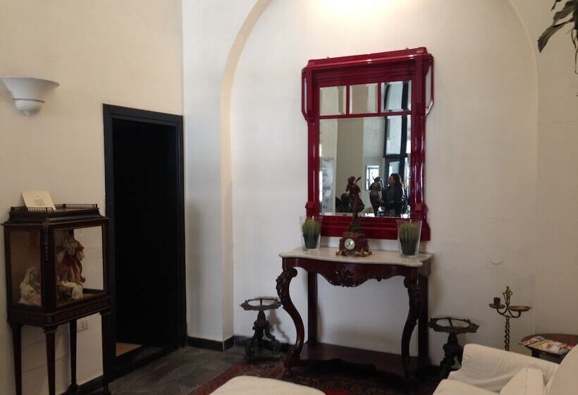 هتل Del Real Orto Botanico