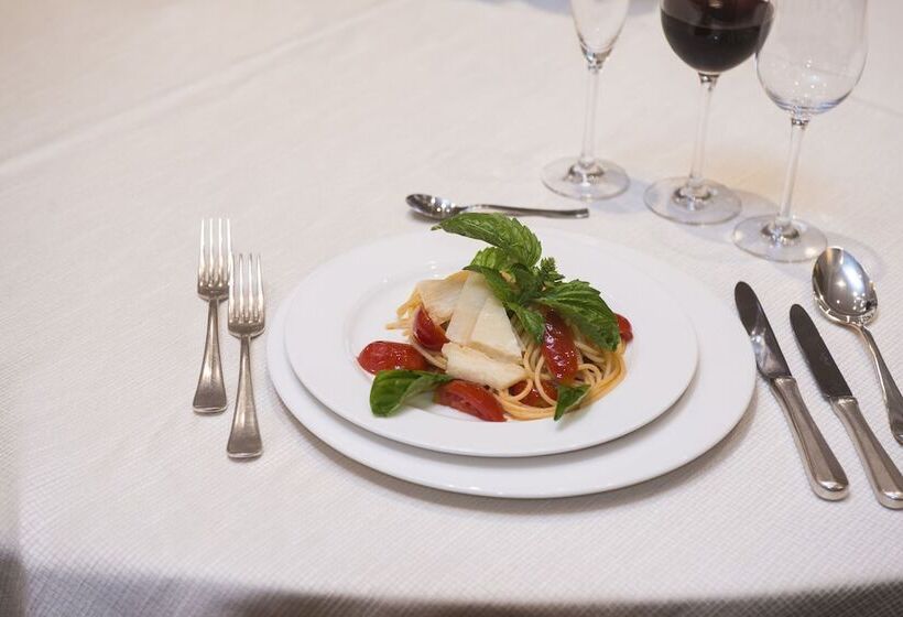 هتل Del Real Orto Botanico