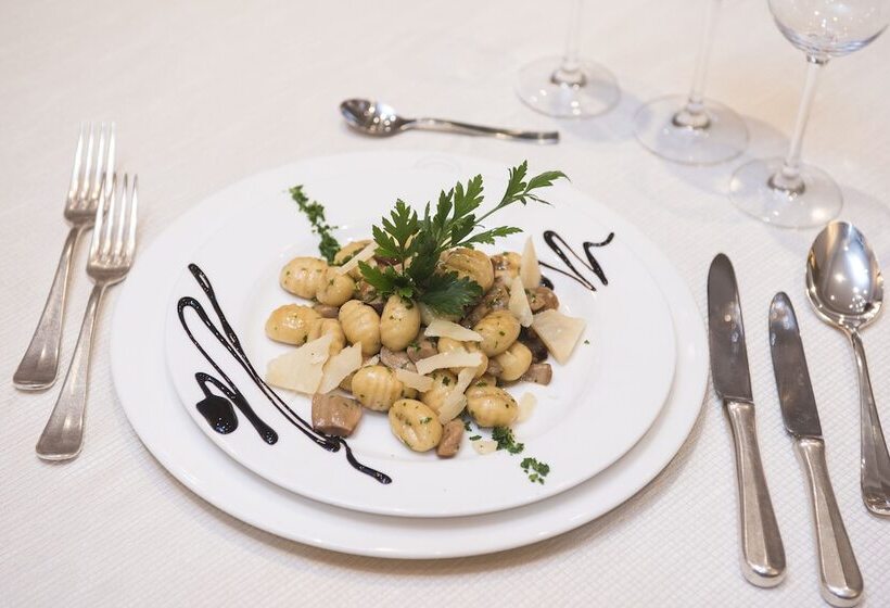 هتل Del Real Orto Botanico