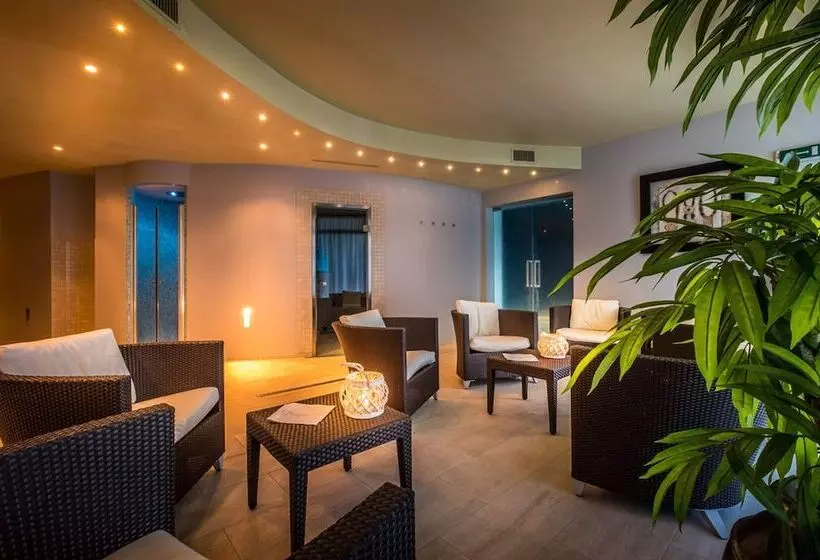 Bv Grand Hotel Assisi