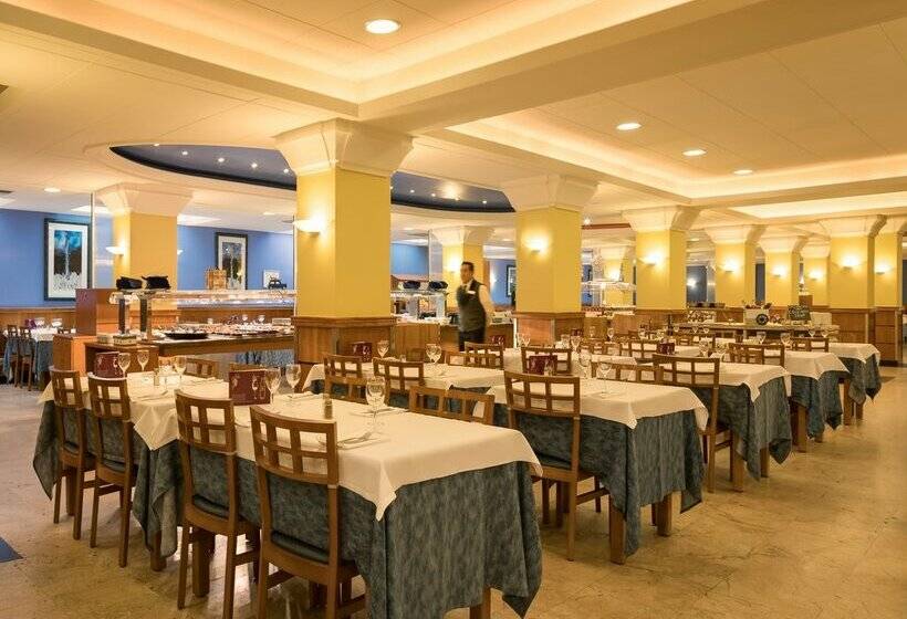 בית מלון כפרי htop Pineda Palace & Spa 4* Sup - Adults Only