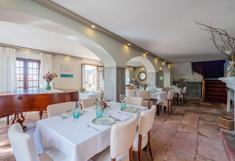 La Tartana Hotel Boutique