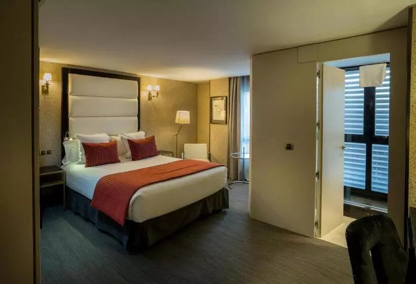 Отель Mirador De Chamartin