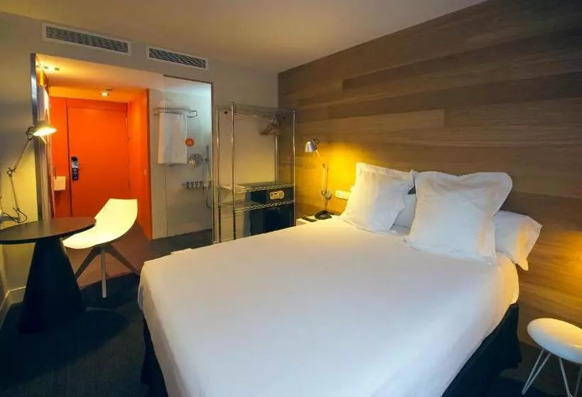 Отель Mirador De Chamartin