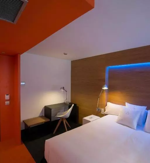 Отель Mirador De Chamartin