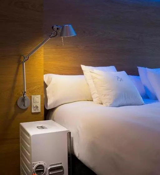 Отель Mirador De Chamartin